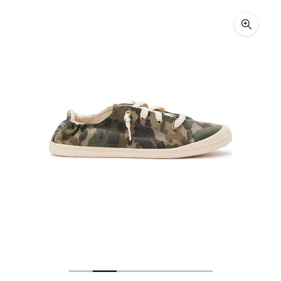 Slip on Sneakers - Picture 8 of 10